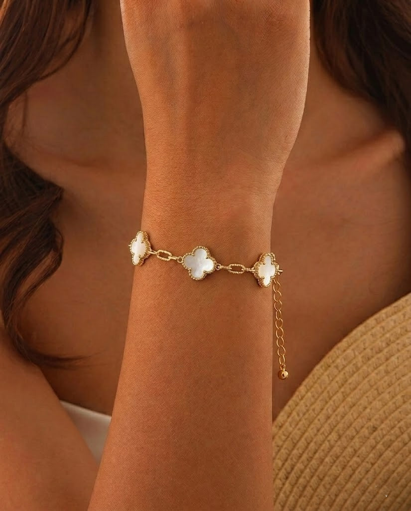 Ivory Clover Bracelet