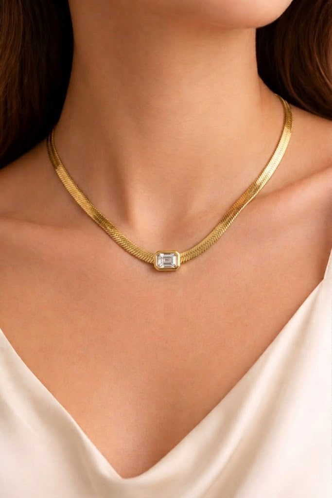 Classic Herringbone Crystal Chain Pendant - CHEXE LIFESTYLE PRIVATE LIMITED