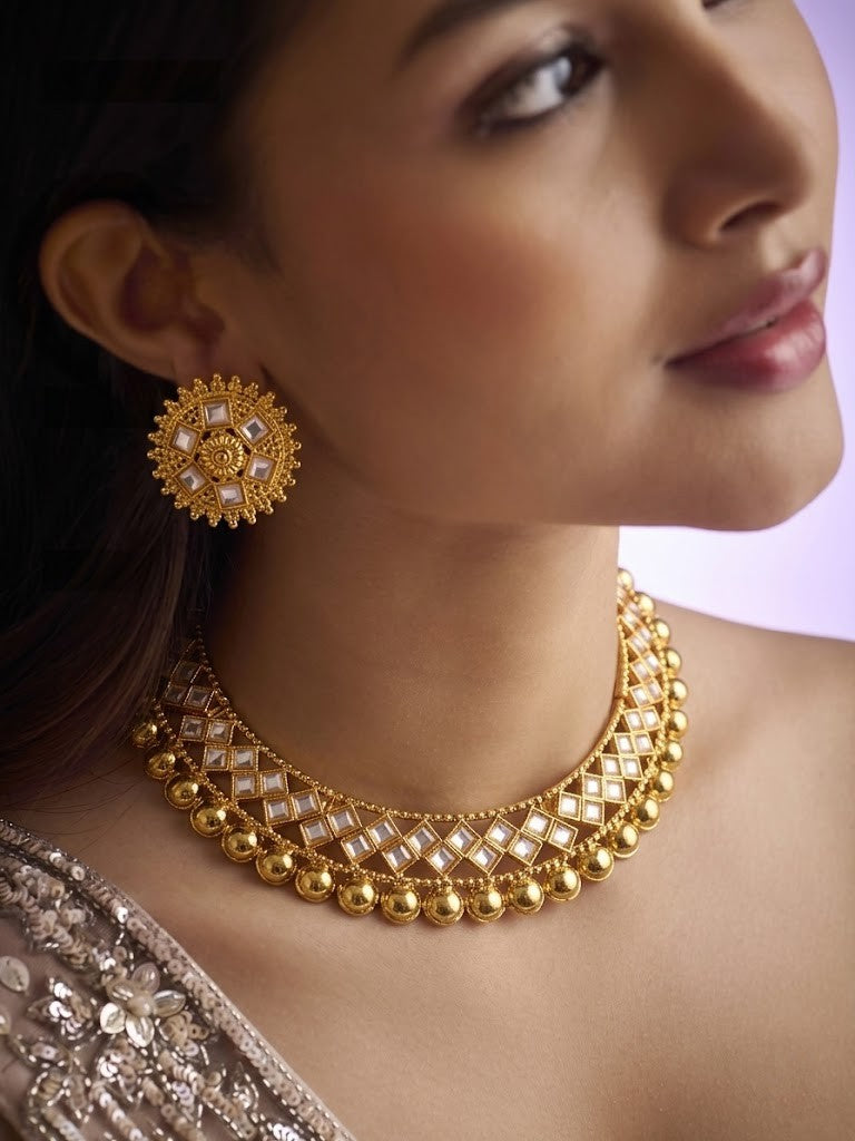 Gold-Plated Kundan Choker Set with Stud Earrings