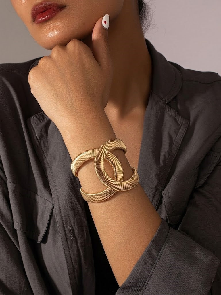 Ribbed Interlock Cuff
