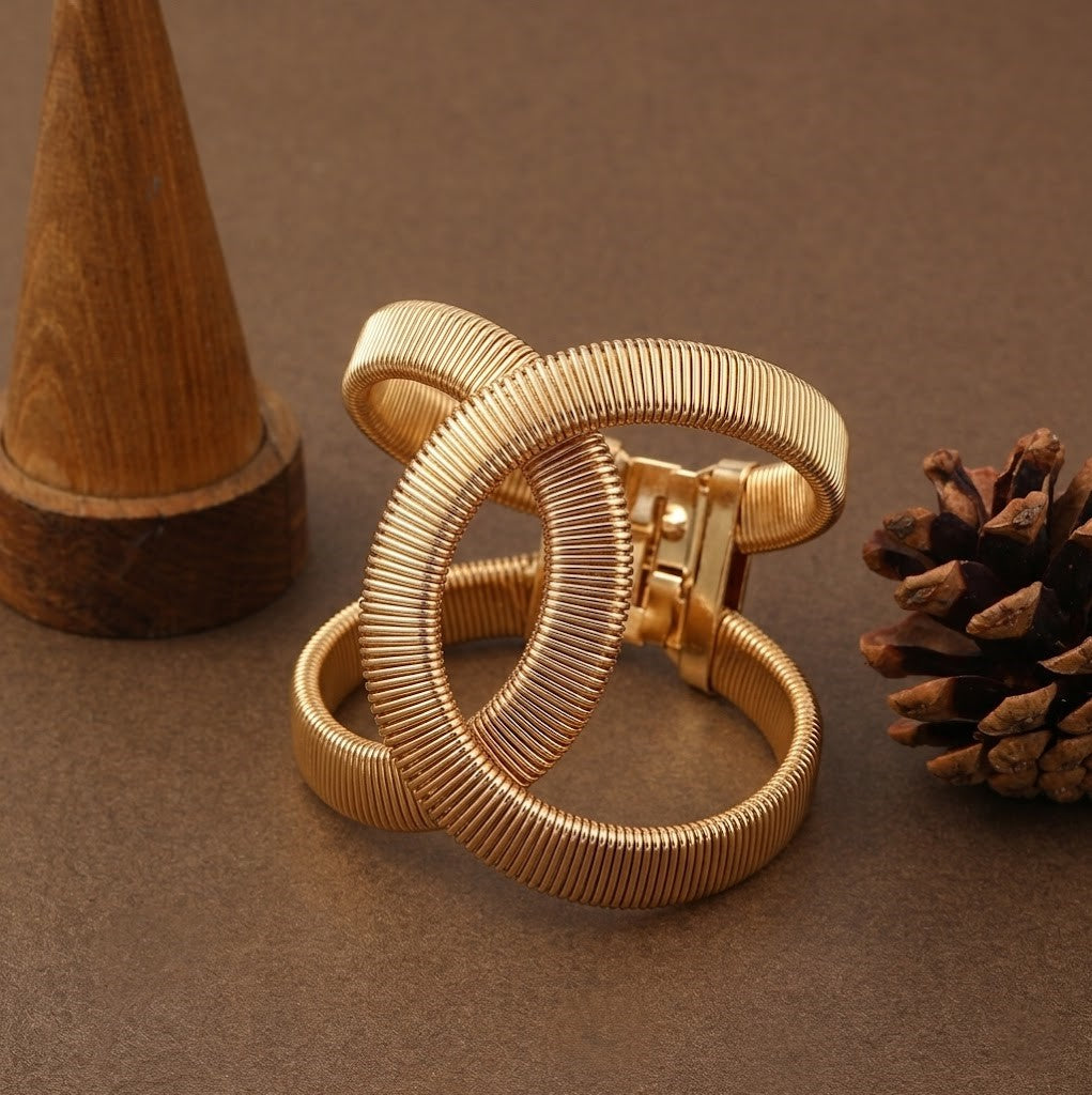 Ribbed Interlock Cuff