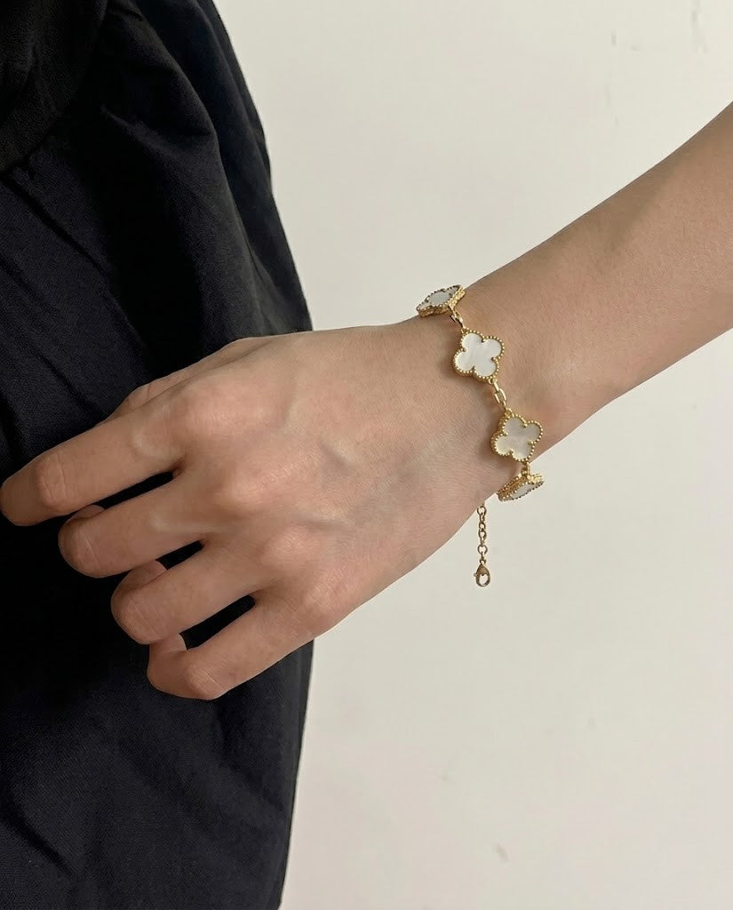 Ivory Clover Bracelet