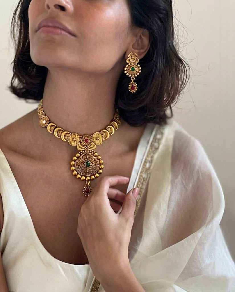 Shahi Elegance Necklace Set