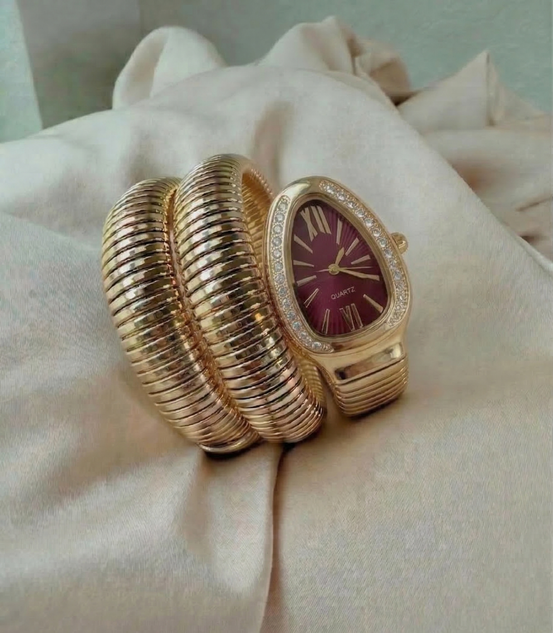Snake Style Gold Bracelet Watch - CHEXE LIFESTYLE PRIVATE LIMITED
