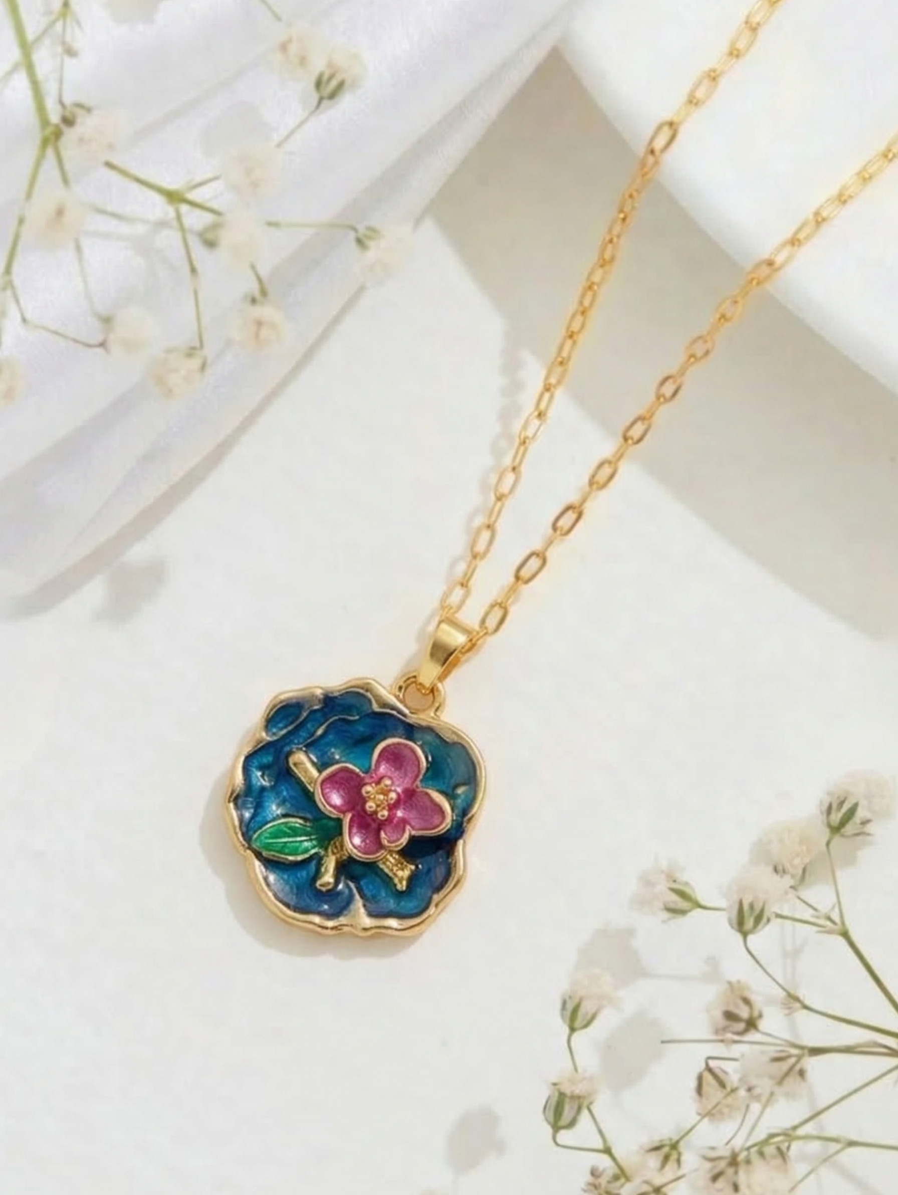 Floral Enamel Pendant Chain - CHEXE LIFESTYLE PRIVATE LIMITED