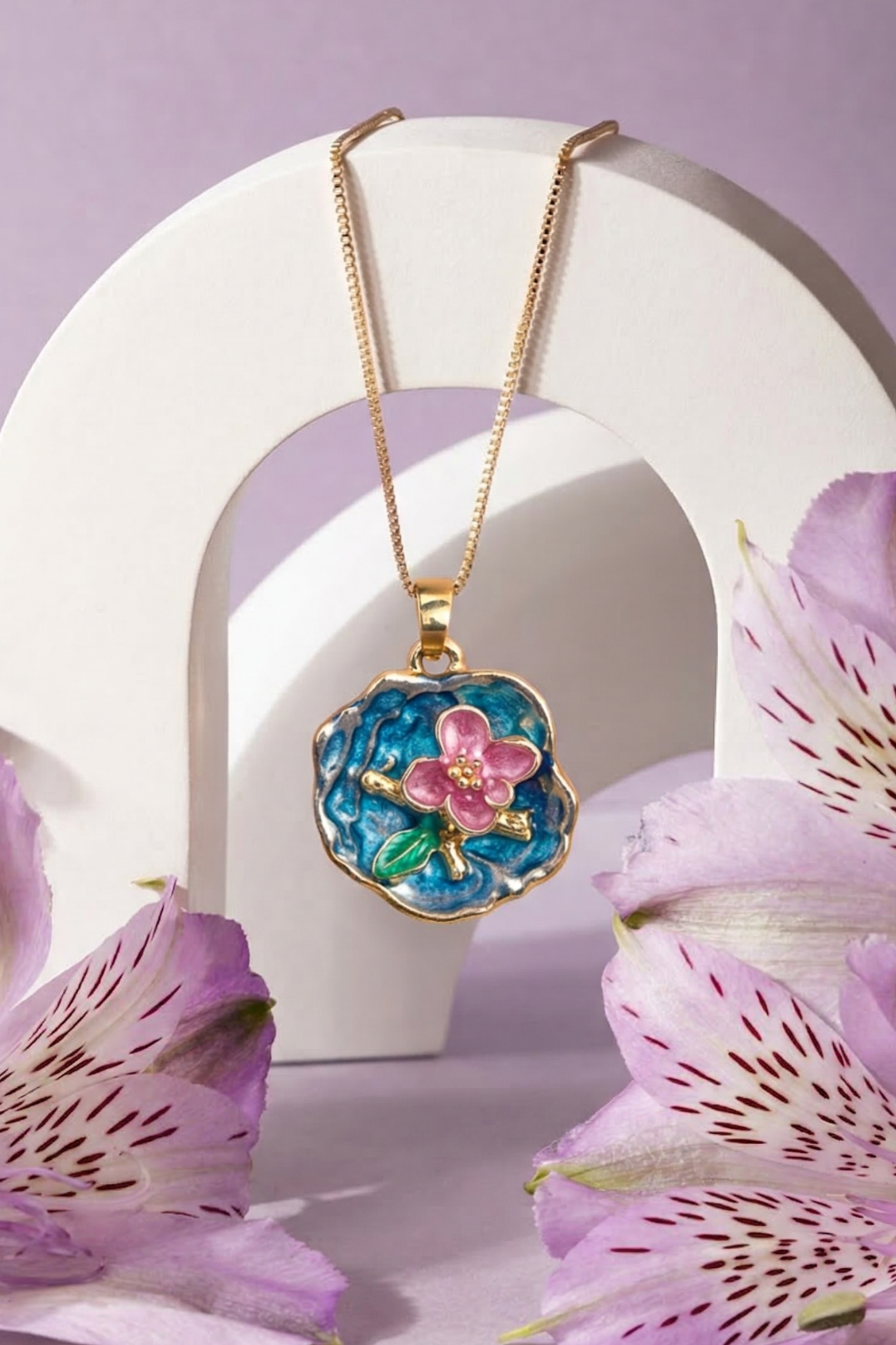 Floral Enamel Pendant Chain - CHEXE LIFESTYLE PRIVATE LIMITED